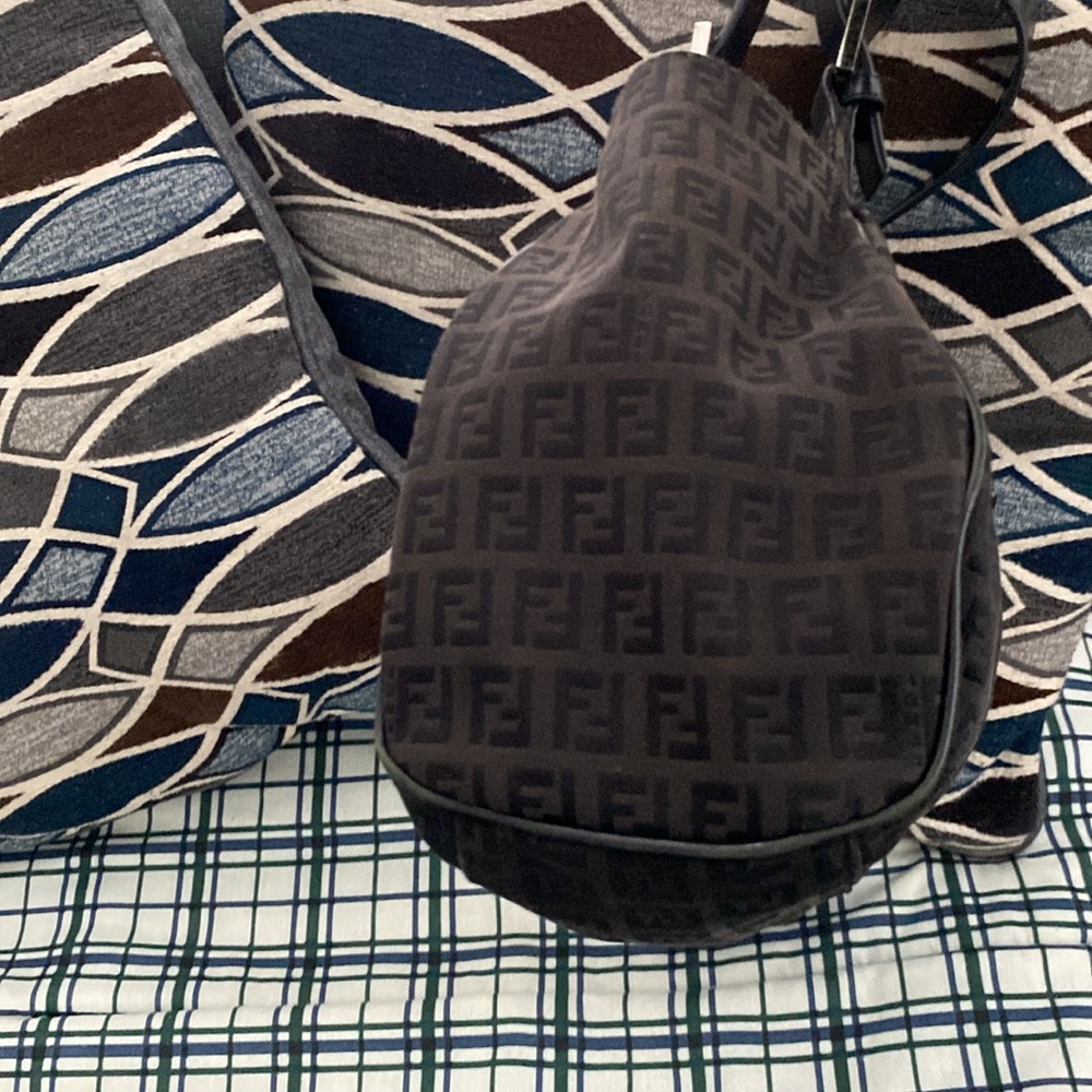 FENDI Vintage Rare Shoulder Bag - Picture 4 of 11